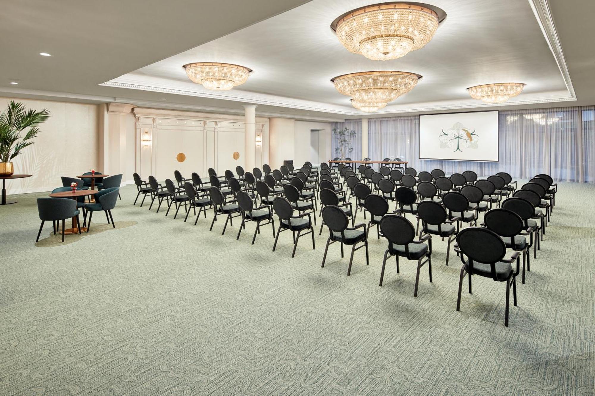 Hotel Der Valk Park Lane 4*